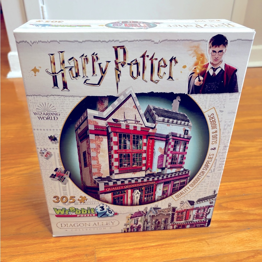 Unopened Harry Potter Diagon Alley 3D Puzzle
